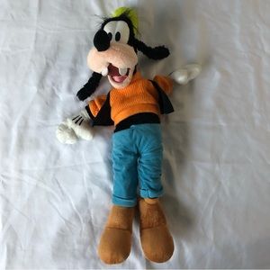 Goofy Plush Disney Toy